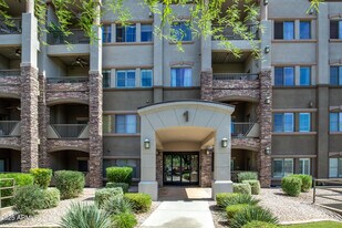 5450 E Deer Valley Dr in Phoenix, AZ - Building Photo