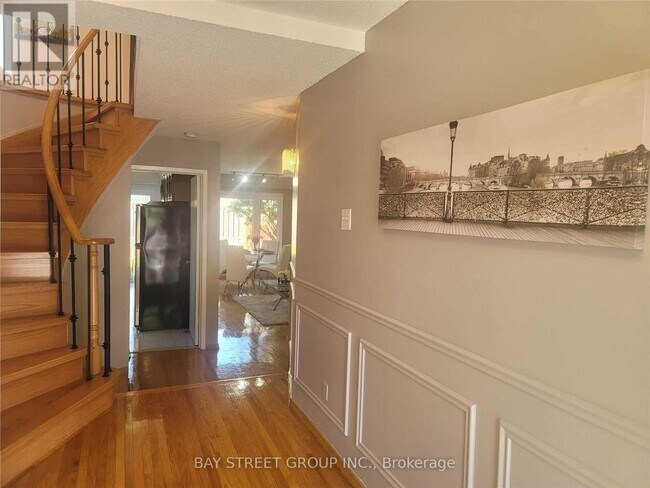 95 Fawndale Crescent in Toronto, ON - Building Photo - Building Photo