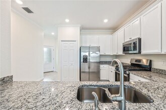 17596 Woodland Ct in Punta Gorda, FL - Building Photo - Building Photo