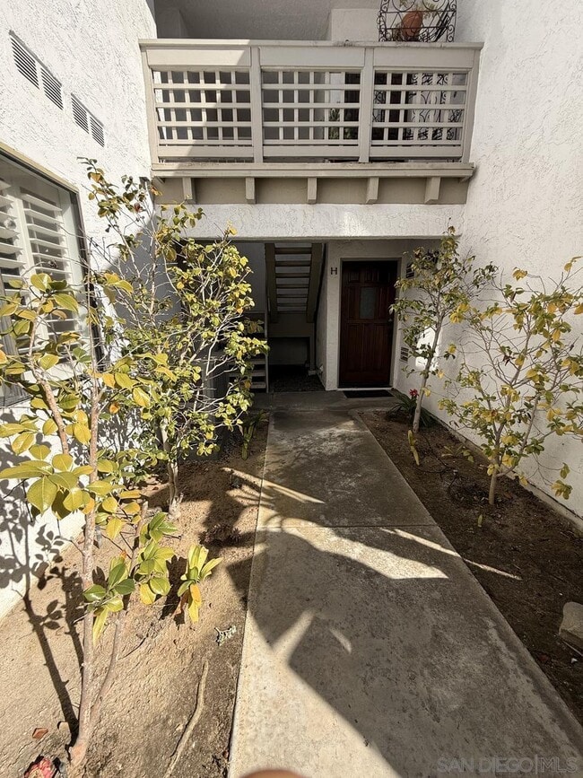 524 Via De La Valle in Solana Beach, CA - Building Photo - Building Photo