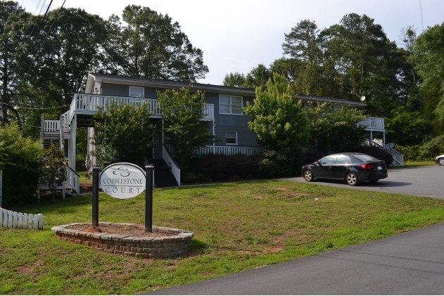 Cobblestone Court in Clemson, SC - Building Photo - Building Photo