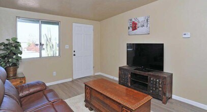 1222 E Lee St in Tucson, AZ - Foto de edificio - Building Photo