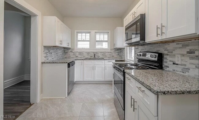 property at 12980 Cedar Rd