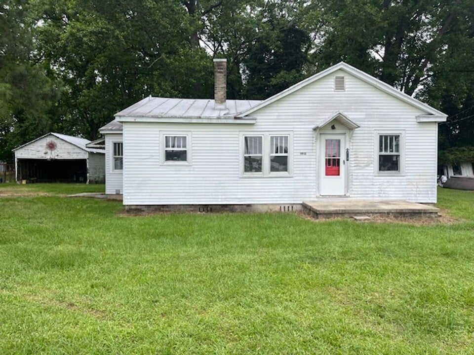 258 S Kinston Blvd in Kinston, NC - Foto de edificio