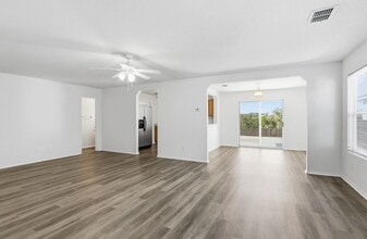 23923 Wimberly Oaks, Unit 8 in San Antonio, TX - Building Photo - Building Photo