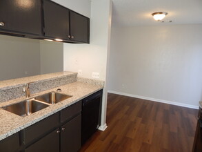 River Oaks Apartments in La Grange, TX - Building Photo - Building Photo