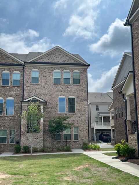 4210 Essex Pond Wy in Cumming, GA - Building Photo - Building Photo