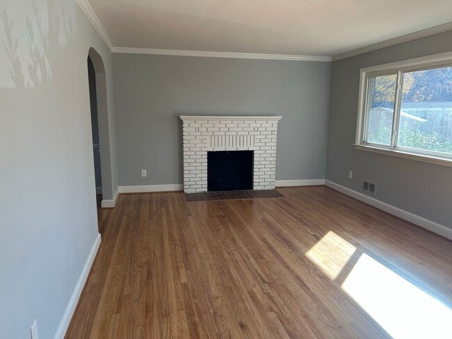 11533 Colt Terrace in Silver Spring, MD - Building Photo - Building Photo
