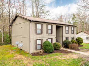 346 Genesis Cir in Black Mountain, NC - Building Photo - Building Photo