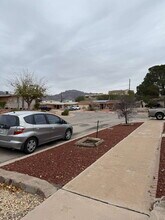 220 Rio Tinto Dr in El Paso, TX - Building Photo - Building Photo