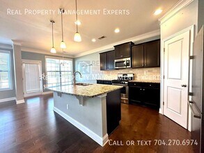 7839 Sawgrass Ln in Sherrills Ford, NC - Building Photo - Building Photo