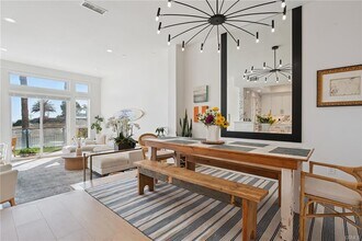 6410 Lunita Rd in Malibu, CA - Building Photo - Building Photo