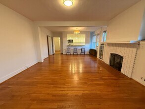 204-204 S Braddock Ave in Pittsburgh, PA - Building Photo - Building Photo