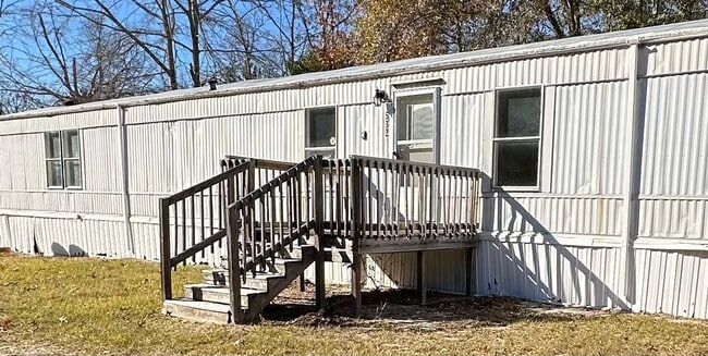 property at 532 Harbor Dr