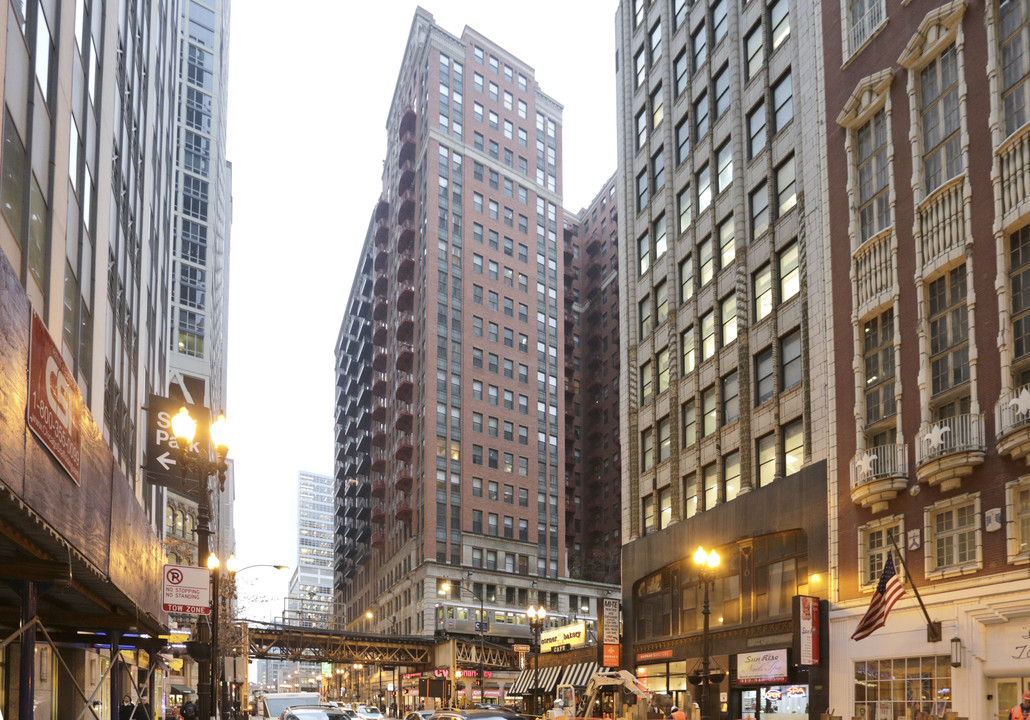 Concord City Centre Lofts in Chicago, IL - Foto de edificio