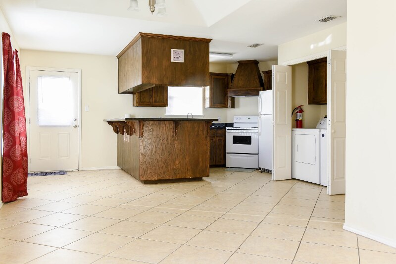 2013 Lacywood in Edinburg, TX - Building Photo