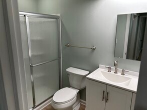 2604 W Riggin Rd in Muncie, IN - Foto de edificio - Building Photo