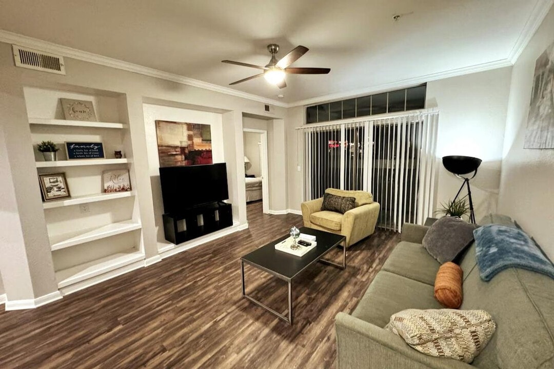 3530 Travis St-Unit -ID1035203P in Dallas, TX - Building Photo