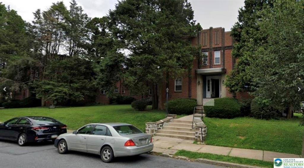 704 6th Ave in Bethlehem, PA - Building Photo