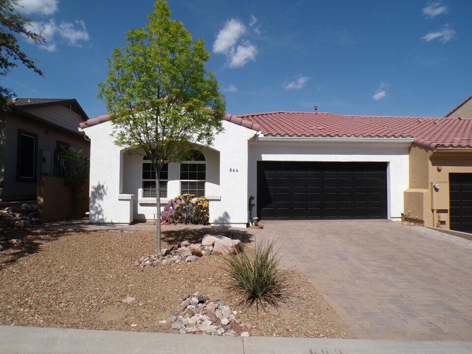 844 Tiablanca Rd in Clarkdale, AZ - Building Photo