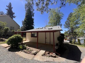 503 1/2 S Auburn St in Grass Valley, CA - Building Photo - Building Photo