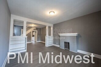 22 N Euclid Ave in Indianapolis, IN - Foto de edificio - Building Photo