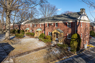 High Park Gardens Cooperative in Newark, NJ - Building Photo - Building Photo