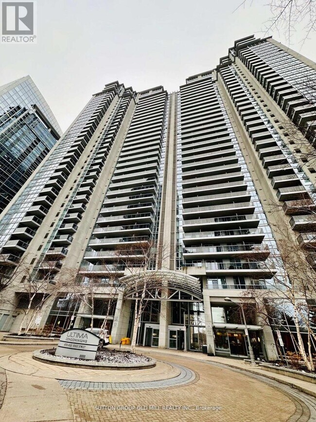 property at 2907-4968-4968 Yonge St