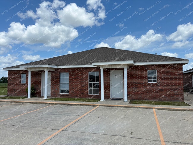 338 Gloria St, Unit 0