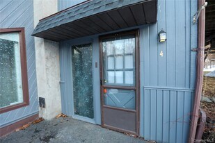 1116 NY-28 in Kingston, NY - Building Photo