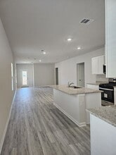 932 Renova Dr in Baton Rouge, LA - Building Photo - Building Photo
