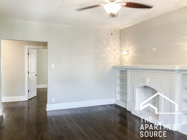 2211 W Foster Ave in Chicago, IL - Building Photo - Building Photo