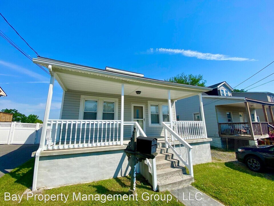 7603 Carson Ave Photo