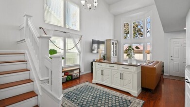 819 Lotz Way in Suisun City, CA - Building Photo - Building Photo