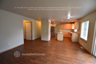 6527 32nd Pl NE in Marysville, WA - Foto de edificio - Building Photo