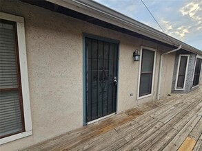 634 NW 11th St in Grand Prairie, TX - Building Photo - Building Photo