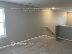 533 Almere Dr in Hampton, GA - Foto de edificio - Building Photo