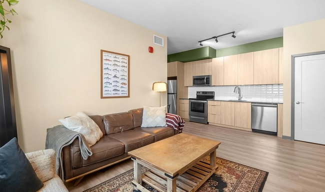 830 N Sherman St in Denver, CO - Building Photo - Building Photo