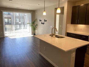 420 E Fremont Pl in Littleton, CO - Building Photo - Building Photo