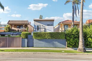 665 Washington Blvd in Marina Del Rey, CA - Building Photo