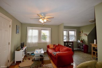 6 Primrose St-Unit -Apt 2L in Boston, MA - Building Photo - Building Photo