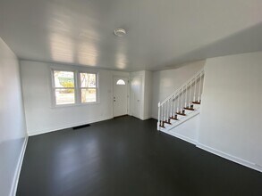 2529 Derry St in Harrisburg, PA - Building Photo - Building Photo