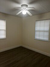 6870 Rhode Island Dr W in Jacksonville, FL - Building Photo - Building Photo
