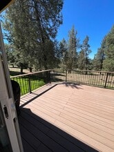 5034 Swallow Ct in Klamath Falls, OR - Building Photo - Building Photo
