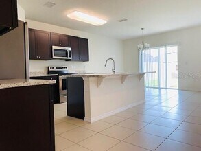 471 Aberdeen Dr in Davenport, FL - Building Photo - Building Photo