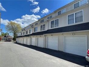 33 Boston Terrace in Bridgeport, CT - Building Photo - Building Photo