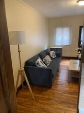 154 E Beck St, Unit 154 in Columbus, OH - Foto de edificio - Building Photo