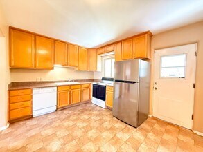 342 Adams St NE in Albuquerque, NM - Building Photo - Building Photo