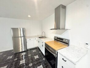 6631 Medora Dr in North Highlands, CA - Building Photo - Building Photo