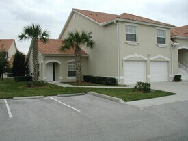 7224 Cedar Hollow Cir in Bradenton, FL - Building Photo